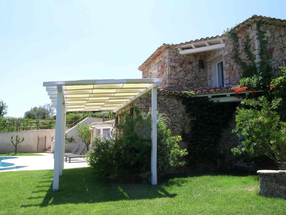 Villa Ginestra Con Piscina E Giardino Privato A 500 Mt Dal Mare กัสเตียดาส ภายนอก รูปภาพ